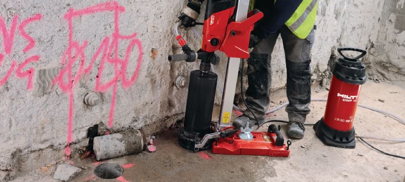 Jadrová vŕtacia korunka SP-L Prémiová vŕtacia korunka na jadrové vŕtanie do všetkých druhov betónu – pre stroje s výkonom <2,5 kW Použitie 1