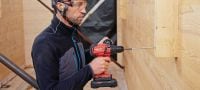 Konštrukčná skrutka do dreva S-WXF-Z, valcová hlava s plným závitom Skrutka do dreva s valcovou hlavou a plným závitom na spájanie drevených trámov v prefabrikovaných konštrukciách a nosných konštrukciách Použitie 4